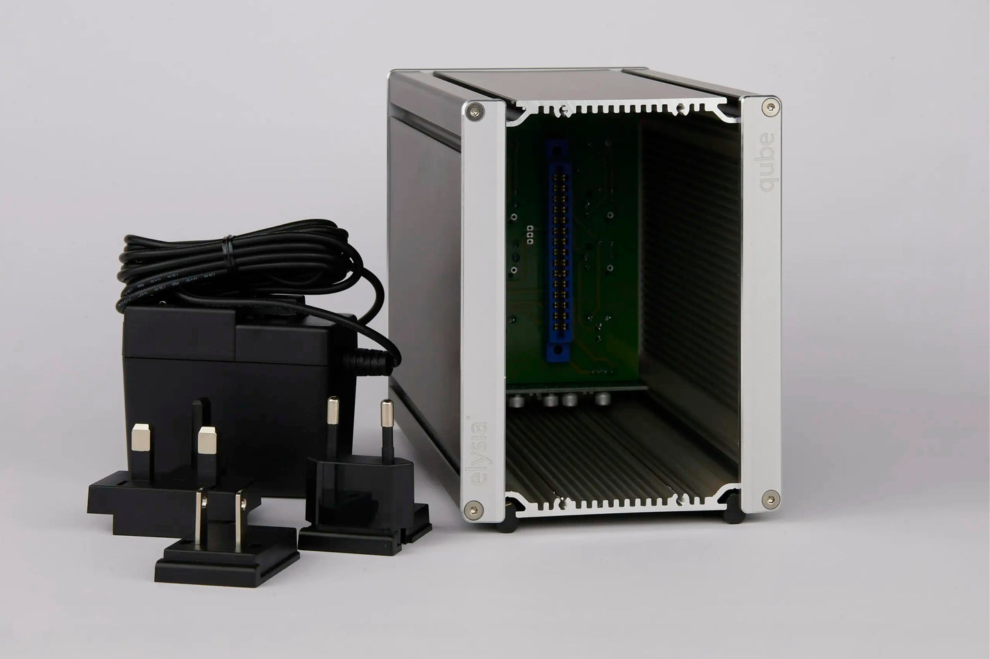 qube Case